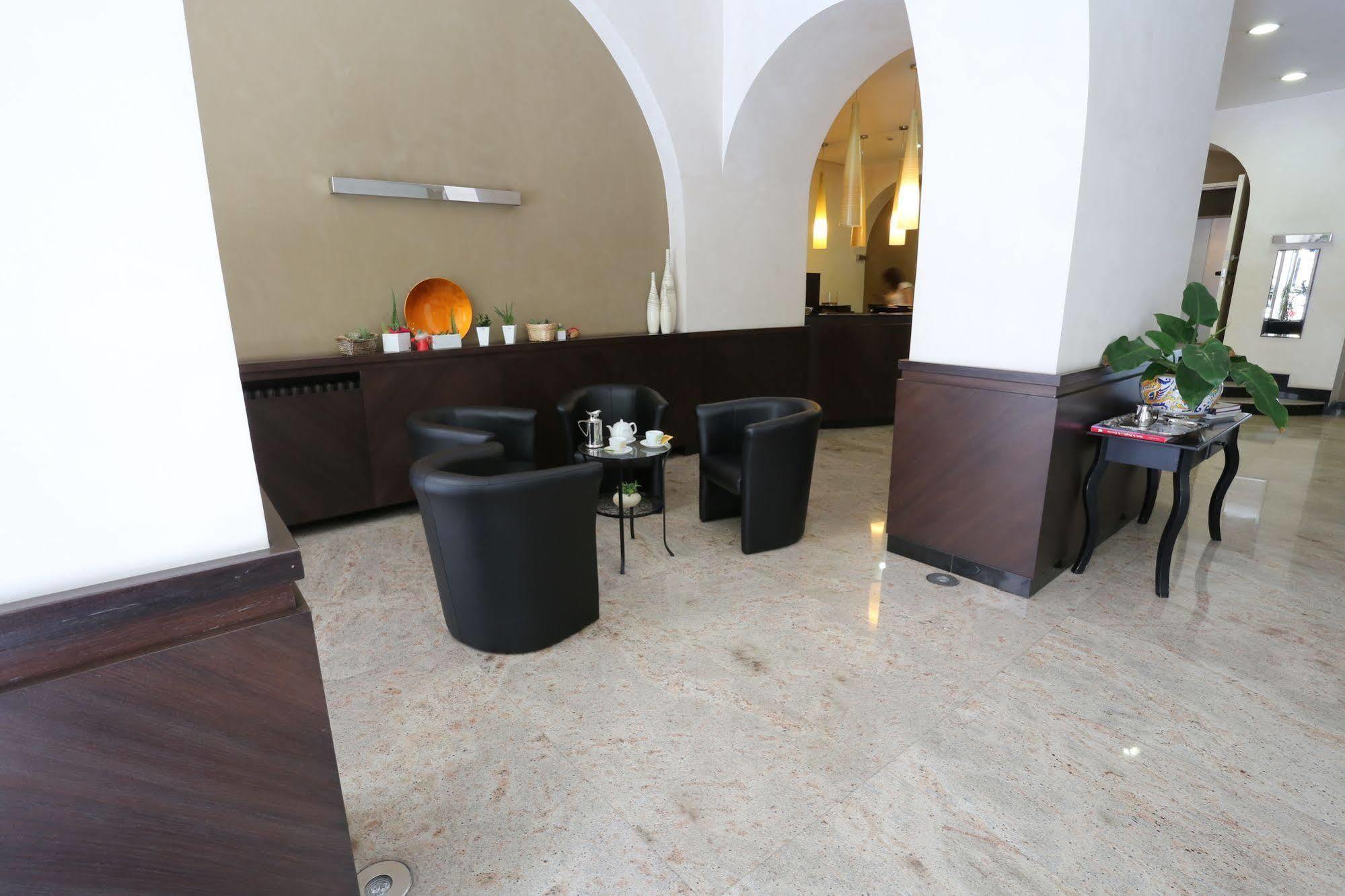 Hotel Europa Foggia Exterior photo